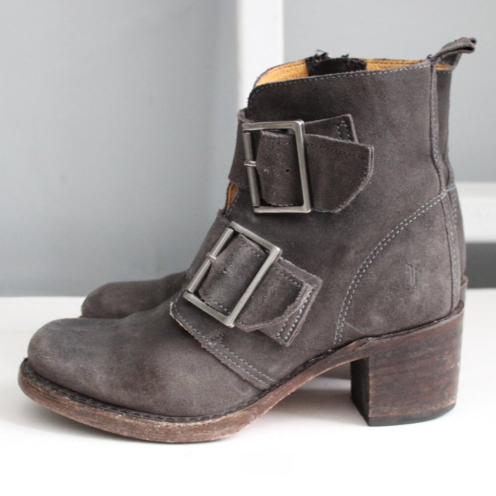 FRYE Women's Sabrina Double Buckle Suede Heel Boot Charcoal Brown USA Size 7 - Picture 3 of 8